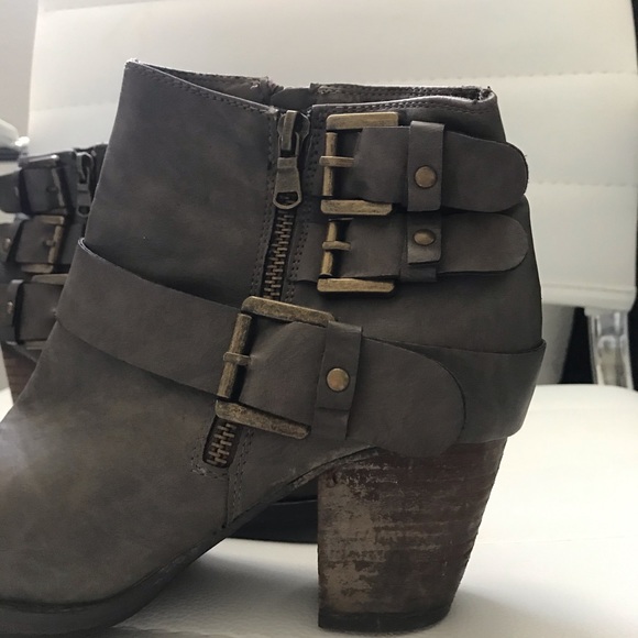 Fall Booties 🍂 - Picture 2 of 2